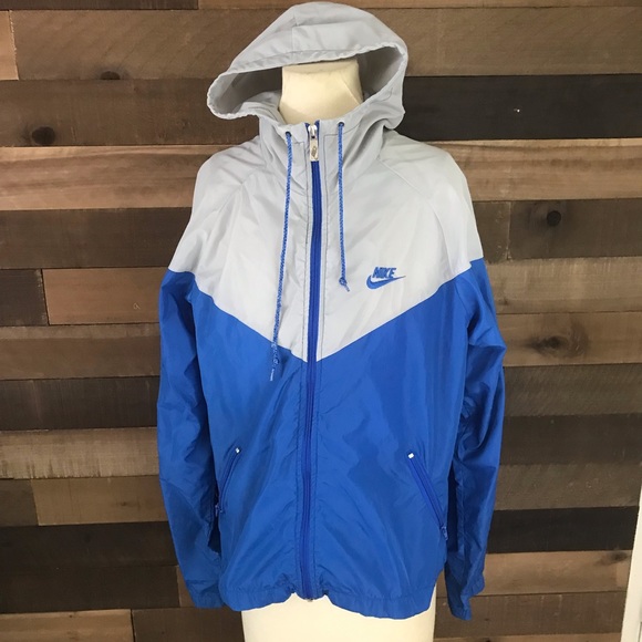 Nike Other - Vintage Nike windbreaker hooded jacket men’s med